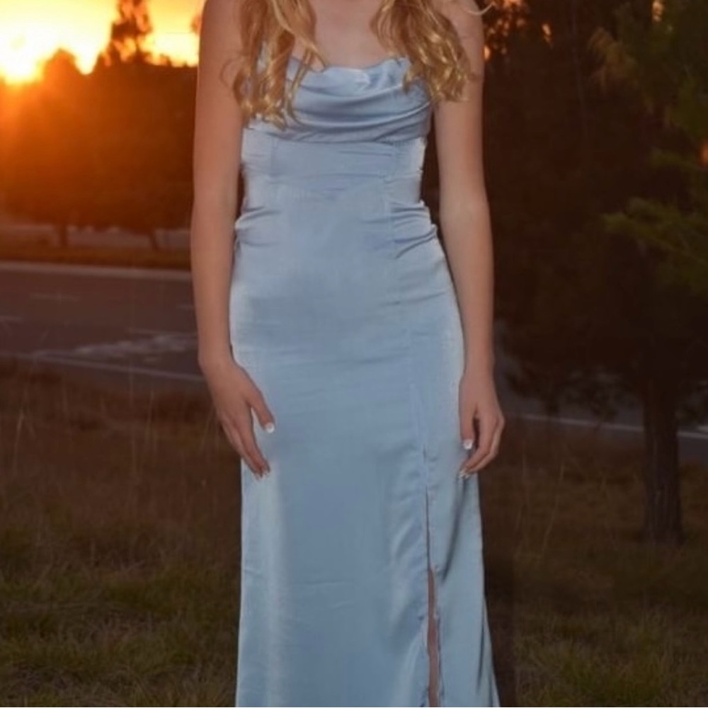 Elegant Blue Evening Dress